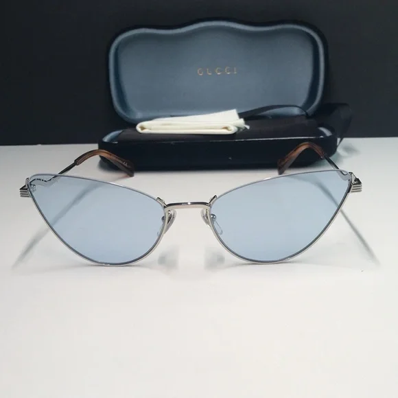 ?- New Authentic Gucci GG1006S 004Silver / Blue Cat-Eye  display picture 3